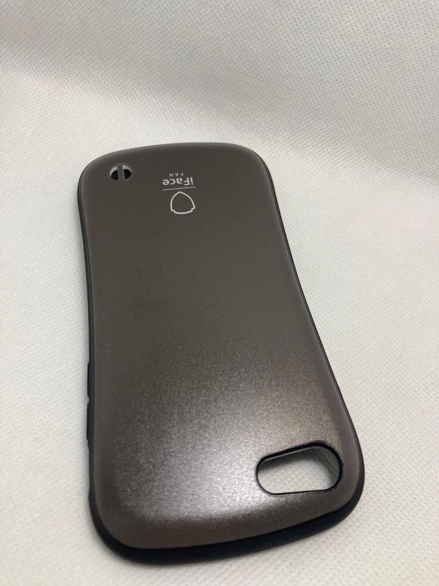 iFace アップル iPhoneSE3/SE2/7/8兼用 ブラック | 3枚目