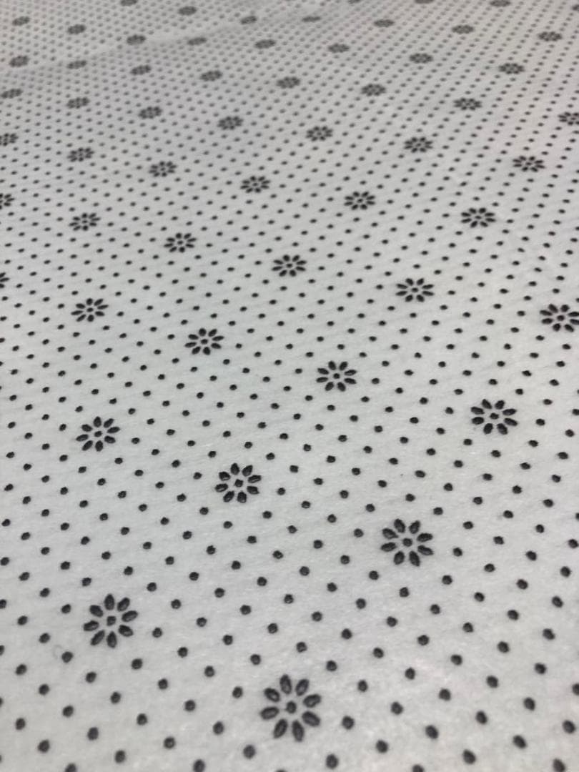 Pieni Siirtolapuutarha・ラウンドカーペット | 8枚目