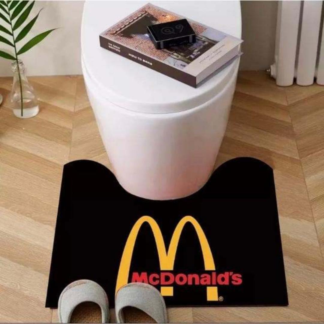 マック・トイレマット ブラック
