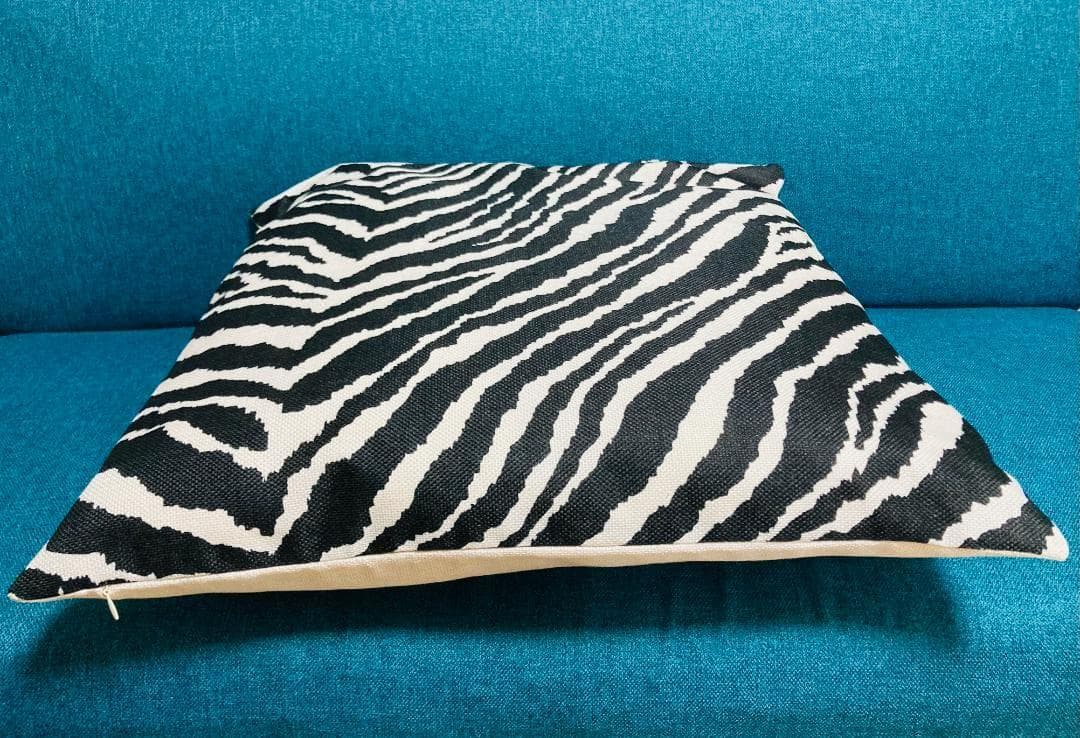 Artek ゼブラ柄 クッションカバー 45 x 45cm ハンドメイド | 4枚目