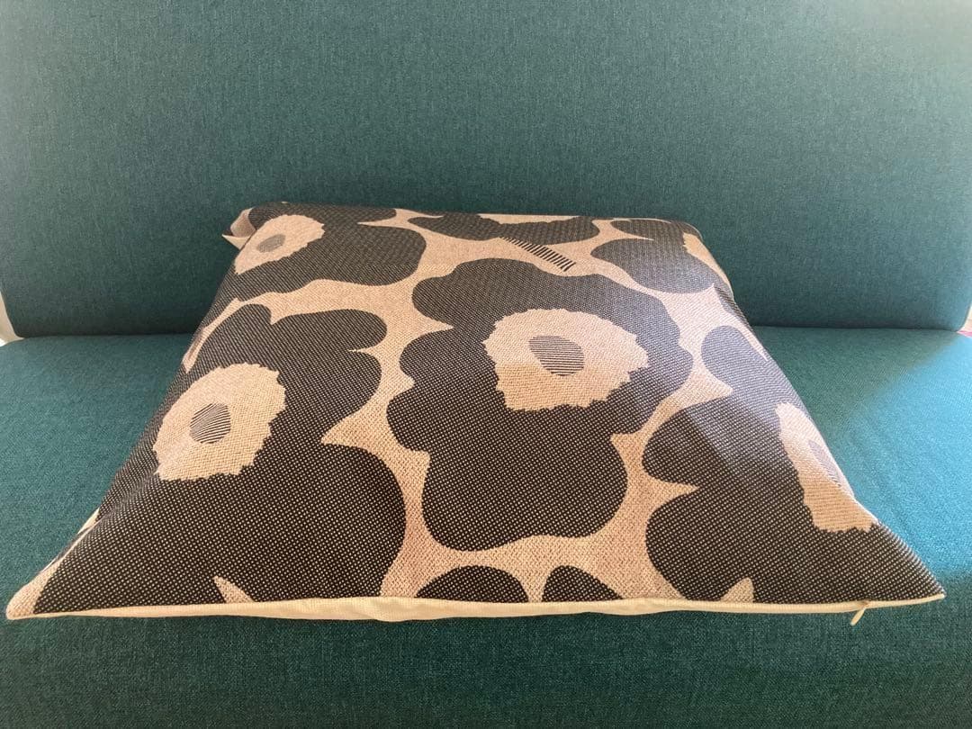 marimekko Pieni Unikko 座布団カバー 55x59cm | 3枚目