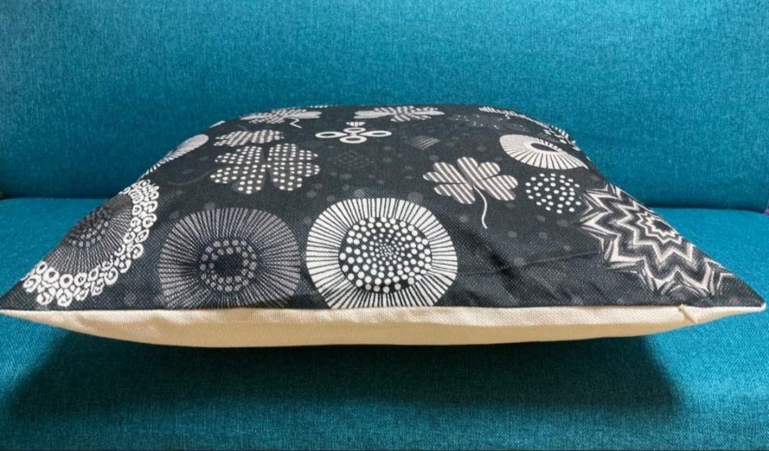 クローバー柄 座布団カバー ブラック【55×59cm】リネン 麻 100% | 3枚目